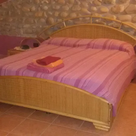 בית חווה Agriturismo La Pace *