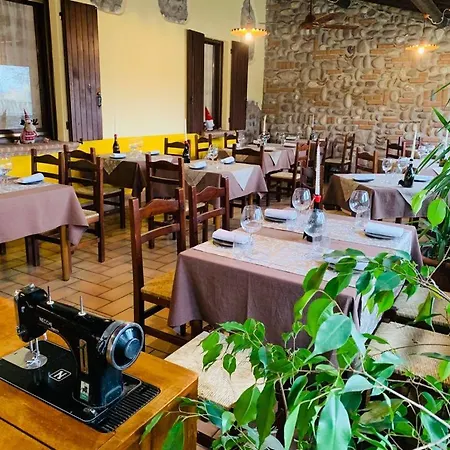 مزرعة للإقامة Agriturismo La Pace فاليجيو سول مينشيو